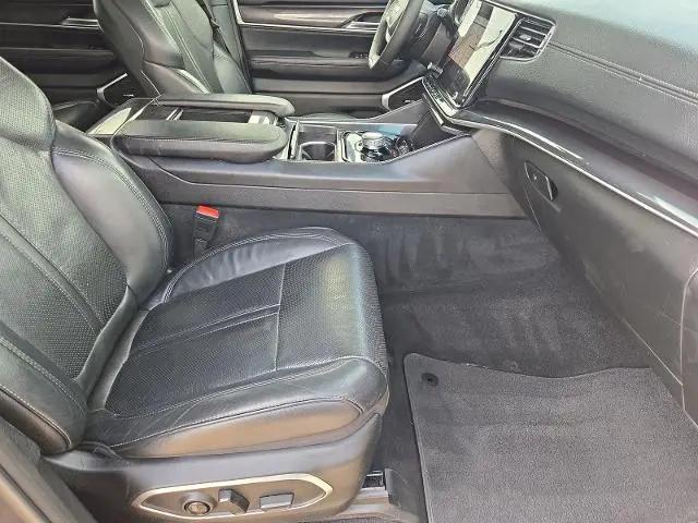 2024 Jeep Wagoneer Series I 4x2