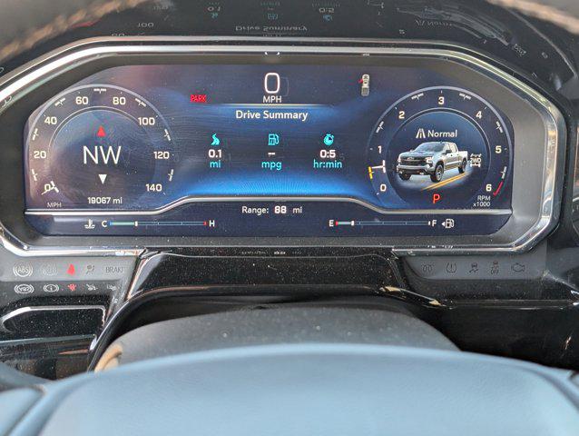 2024 Chevrolet Silverado 1500 4WD Crew Cab Short Bed LT Trail Boss