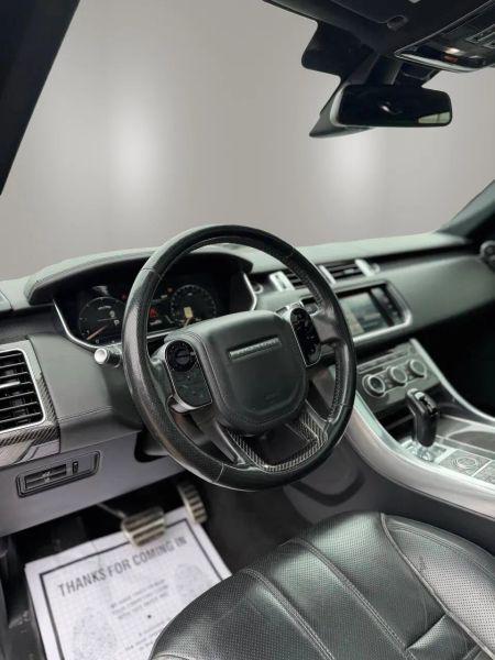 2015 Land Rover Range Rover Sport 5.0L V8 Supercharged SVR