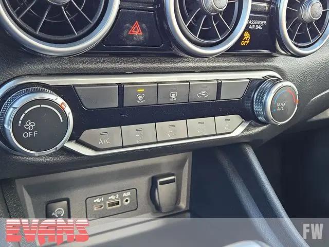 2024 Nissan Sentra SV Xtronic CVT