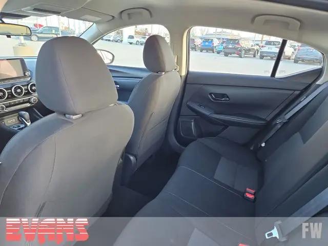 2024 Nissan Sentra SV Xtronic CVT