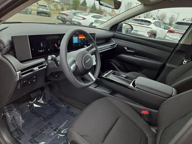 2026 Hyundai Tucson Hybrid Blue SE