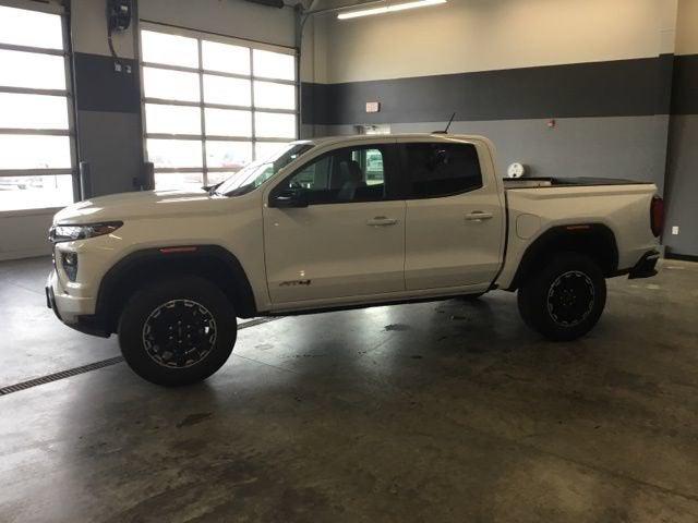 2026 GMC Canyon AT4, 4WD