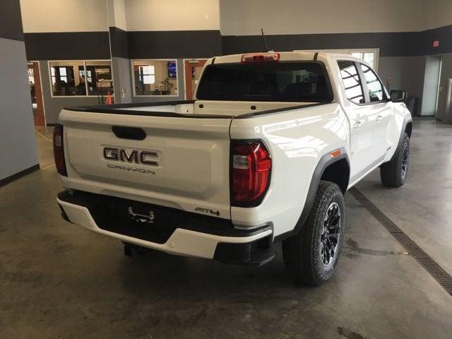2026 GMC Canyon AT4, 4WD
