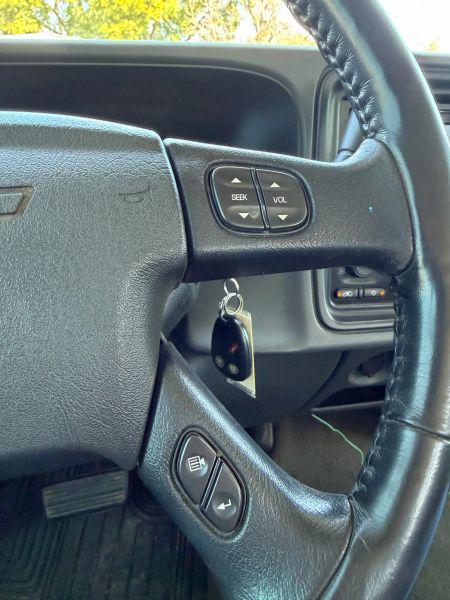 2004 Chevrolet Silverado 3500 LS