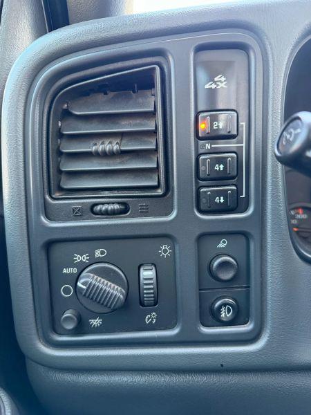 2004 Chevrolet Silverado 3500 LS