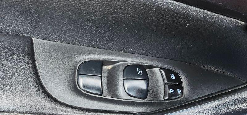 2021 Nissan Rogue Sport S FWD Xtronic CVT