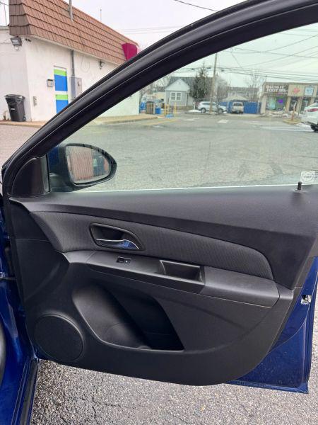 2012 Chevrolet Cruze 1LT