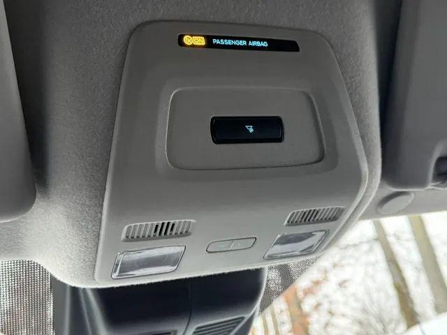 2024 Ford Transit Cargo Van w/LWB