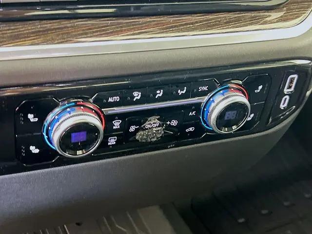 2026 GMC Sierra 1500 Double Cab, Standard Bed, SLE, 4WD