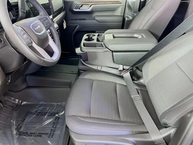 2026 GMC Sierra 1500 Double Cab, Standard Bed, SLE, 4WD