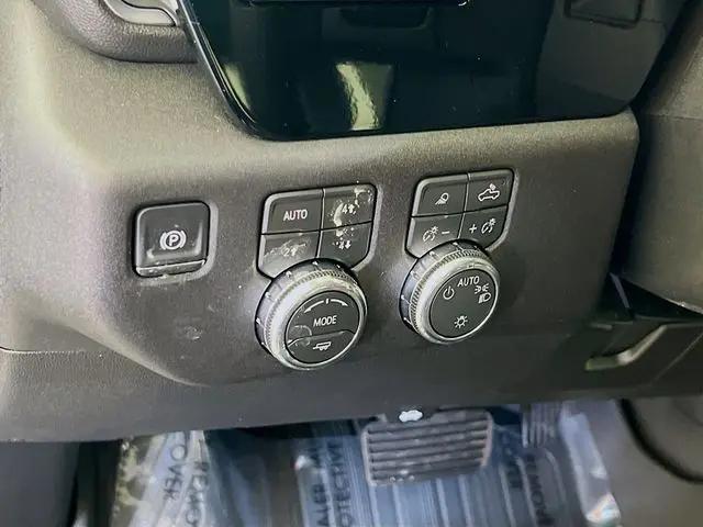 2026 GMC Sierra 1500 Double Cab, Standard Bed, SLE, 4WD