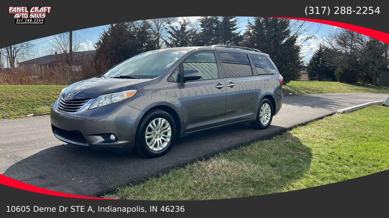 2017 Toyota Sienna XLE Premium 8 Passenger for sale in Indianapolis, IN