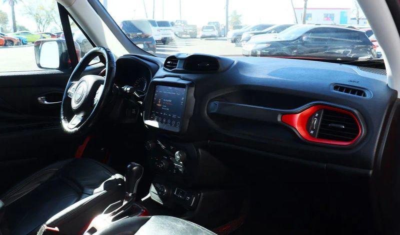 2019 Jeep Renegade Trailhawk 4x4
