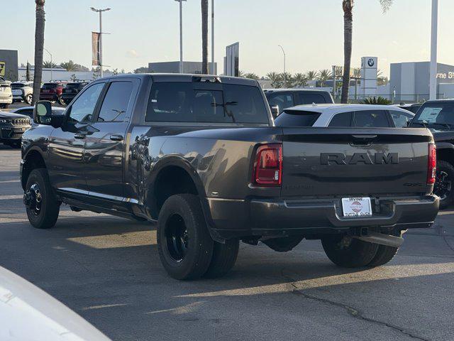 2026 Ram 3500 Laramie Crew Cab 4x4 8 Box