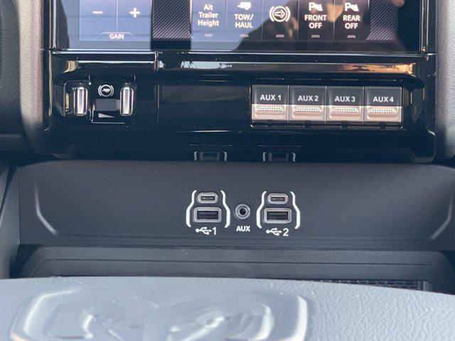 2026 Ram 3500 Laramie Crew Cab 4x4 8 Box