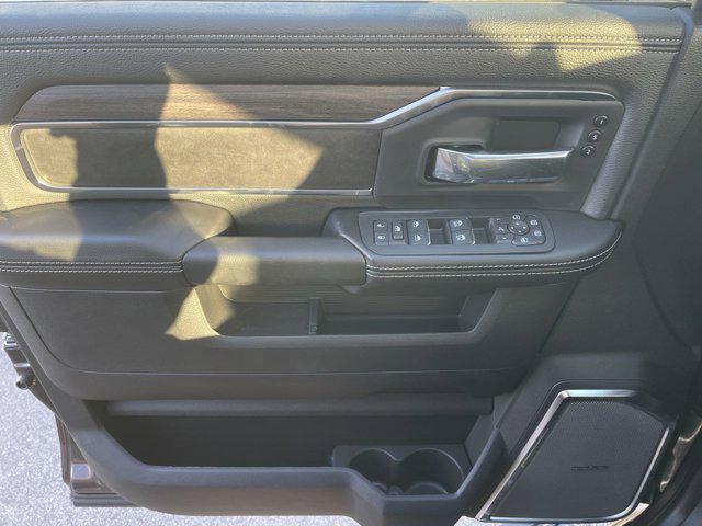2026 Ram 3500 Laramie Crew Cab 4x4 8 Box