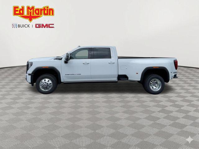 2026 GMC Sierra 3500HD Crew Cab, Long Bed, Denali Ultimate Dual Rear Wheel, 4WD