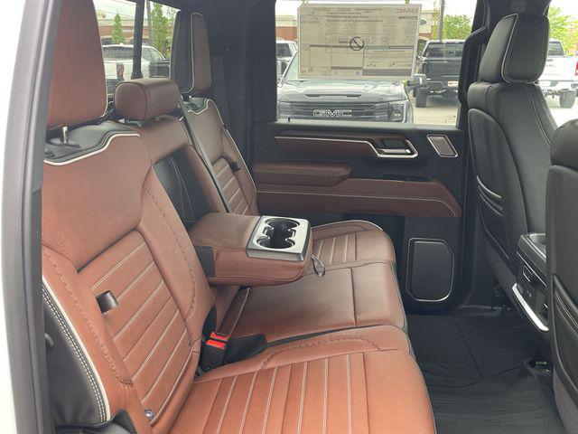 2026 GMC Sierra 3500HD Crew Cab, Long Bed, Denali Ultimate Dual Rear Wheel, 4WD