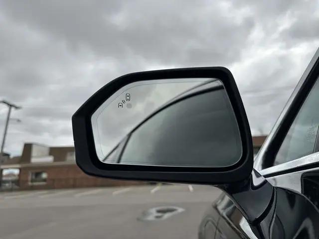2013 Lincoln MKZ FWD