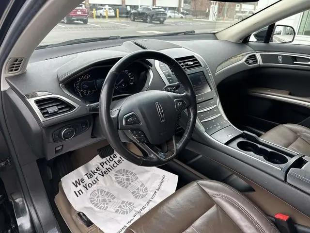 2013 Lincoln MKZ FWD