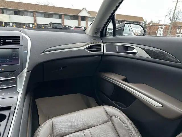 2013 Lincoln MKZ FWD