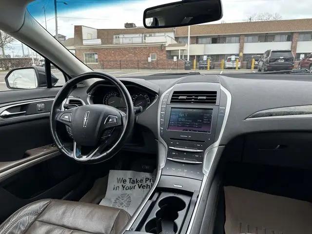 2013 Lincoln MKZ FWD
