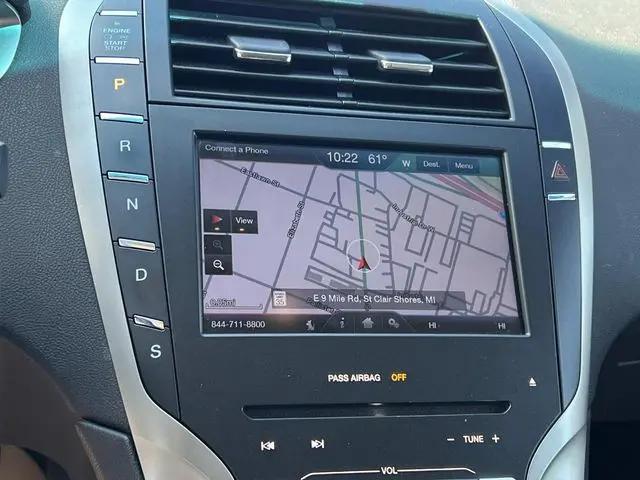 2013 Lincoln MKZ FWD
