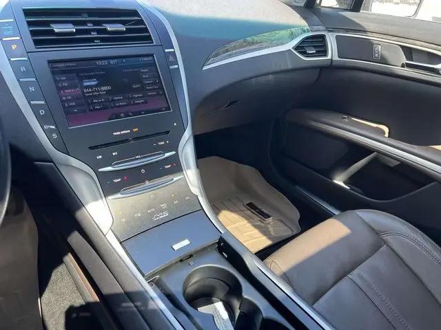 2013 Lincoln MKZ FWD