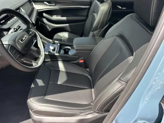 2026 Jeep Grand Cherokee L Limited 4x2