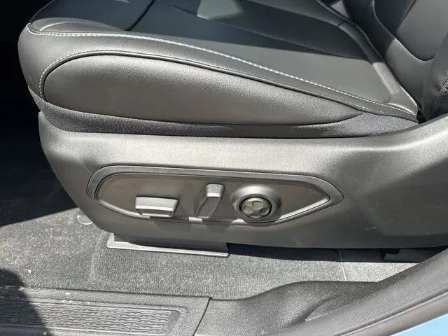 2026 Jeep Grand Cherokee L Limited 4x2