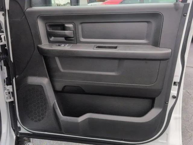 2026 Ram 2500 Black Express Crew Cab 4x4 6'4" Box