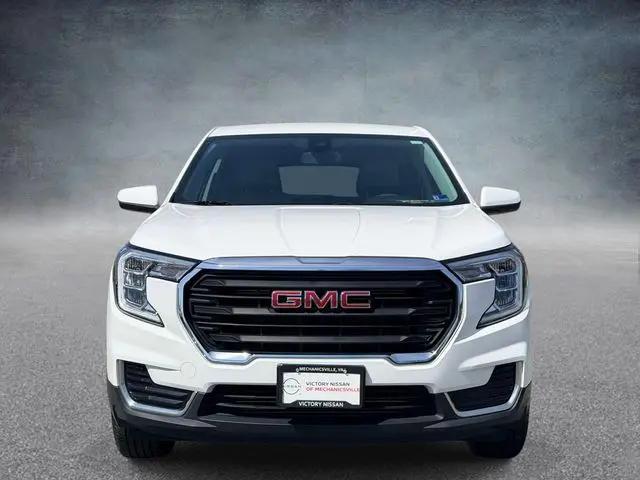 2024 GMC Terrain FWD SLE