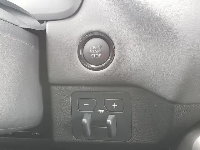 2026 Toyota Tundra Platinum CrewMax 5.5' Bed