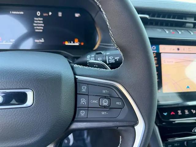 2026 Jeep Grand Cherokee Altitude 4x4