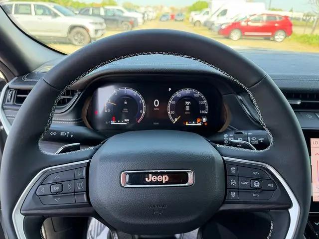 2026 Jeep Grand Cherokee Altitude 4x4