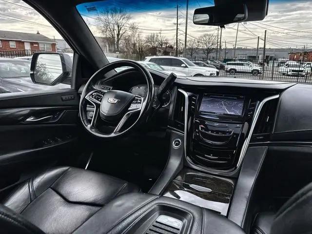 2018 Cadillac Escalade Platinum