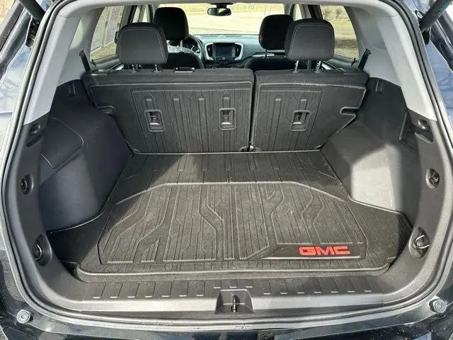 2023 GMC Terrain FWD SLE