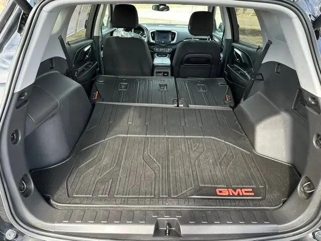 2023 GMC Terrain FWD SLE
