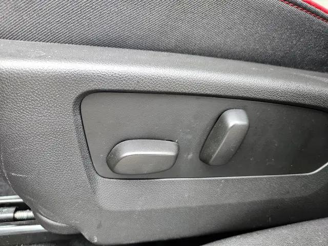 2023 Buick Envision Essence AWD