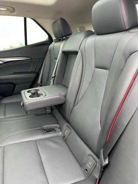 2023 Buick Envision Essence AWD