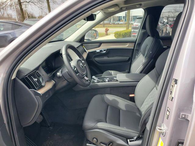 2026 Volvo XC90 Plus, B5 AWD Gas (mild hybrid), Gasoline, Bright, 7 Seats