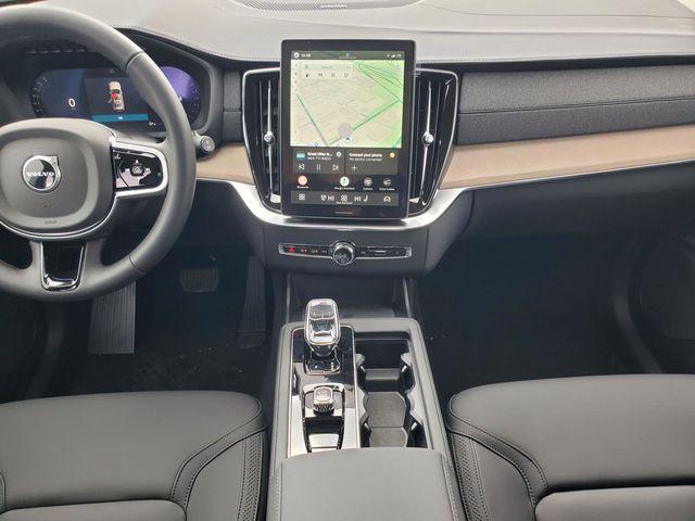 2026 Volvo XC90 Plus, B5 AWD Gas (mild hybrid), Gasoline, Bright, 7 Seats