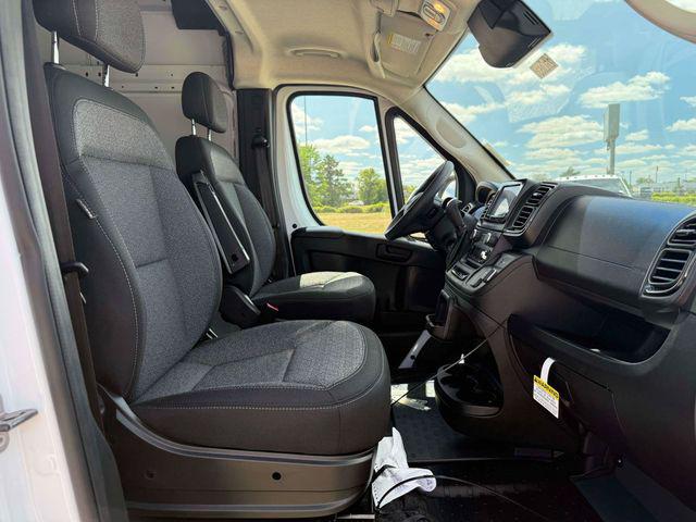 2026 Ram ProMaster Cargo Van Tradesman High Roof 136" WB w/Pass Seat