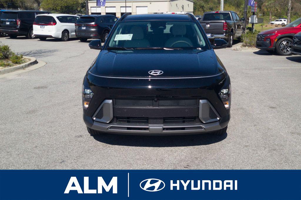 New 2026 Abyss Black Pearl HYUNDAI Limited FWD image 3