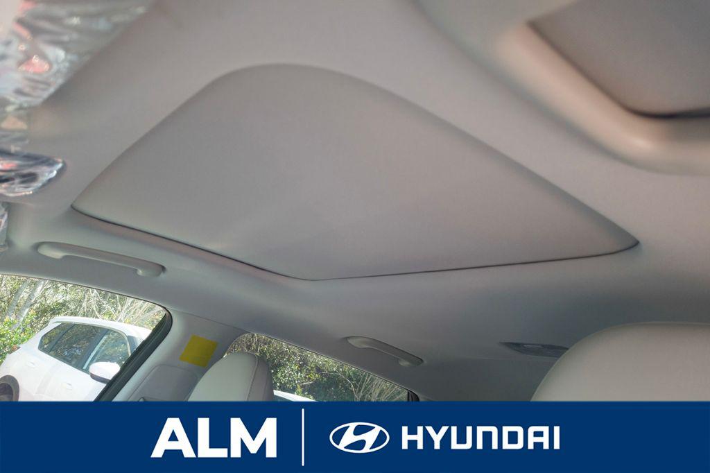New 2026 Abyss Black Pearl HYUNDAI Limited FWD image 17