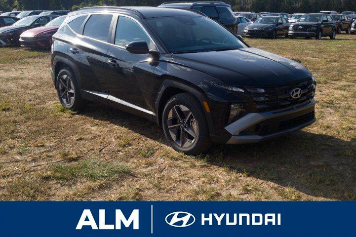 New 2026 Phantom Black HYUNDAI SEL FWD image 4