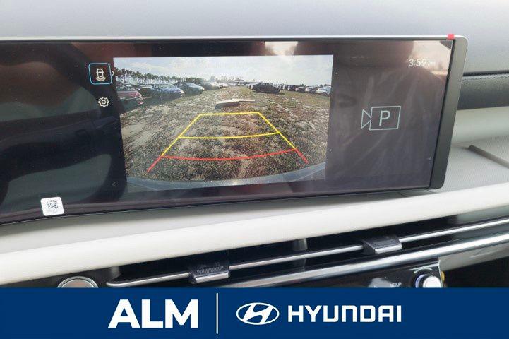 New 2026 Phantom Black HYUNDAI SEL FWD image 22