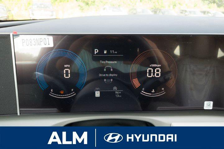 New 2026 Phantom Black HYUNDAI SEL FWD image 31