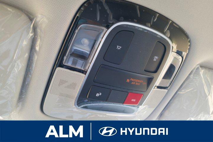 New 2026 Phantom Black HYUNDAI SEL FWD image 33